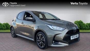 Toyota Yaris 1.5 Hybrid Design 5dr CVT Hybrid Hatchback